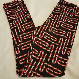 Tween size LulaRoe leggings